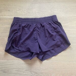 Athleta Hustle 3” Short
